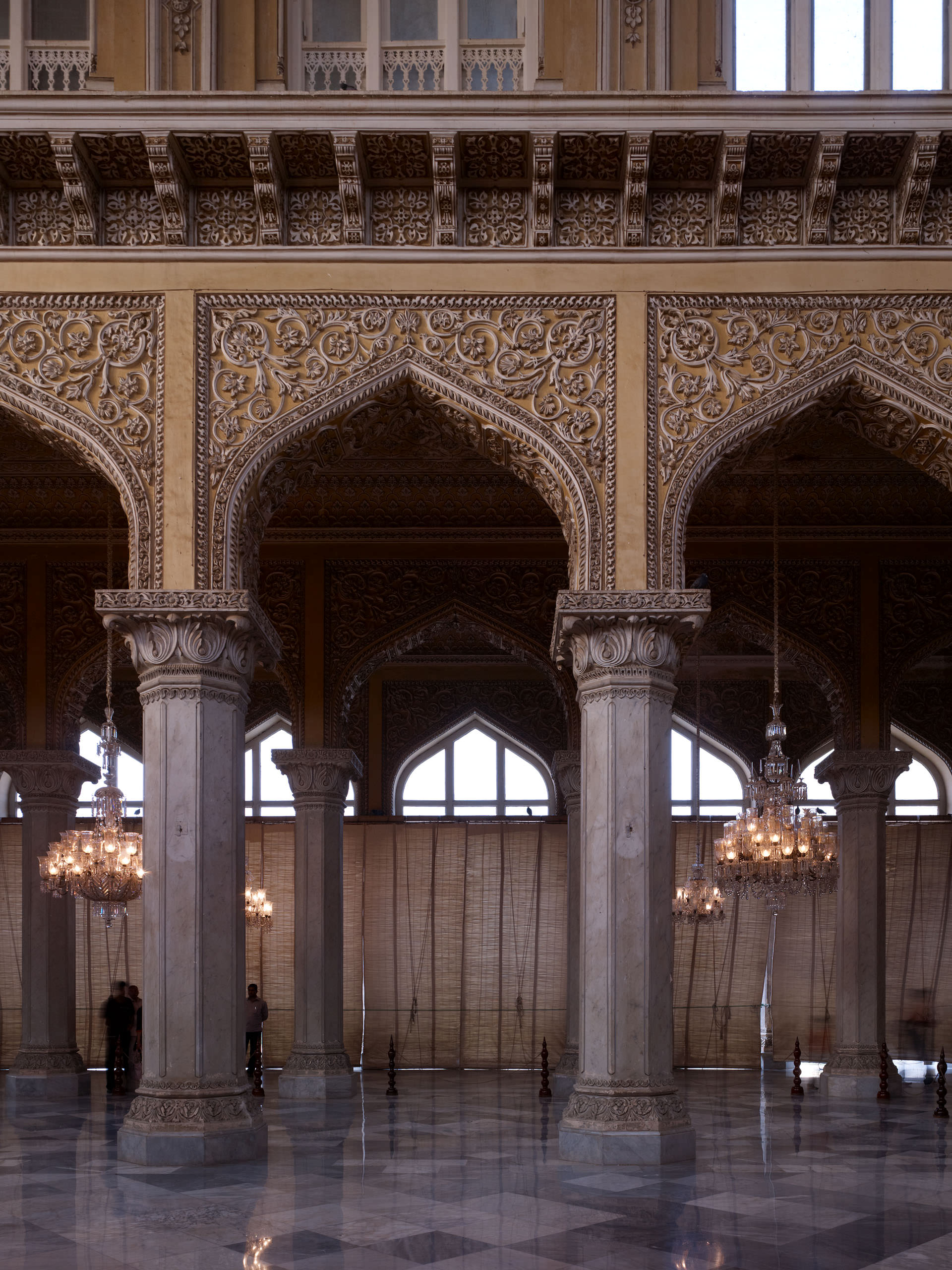 E11318 AP45 026478 j2560